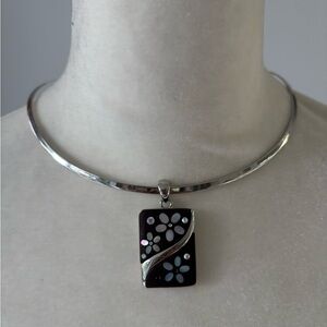 Lia Sophia Silver Tone Collar Necklace with Pendant